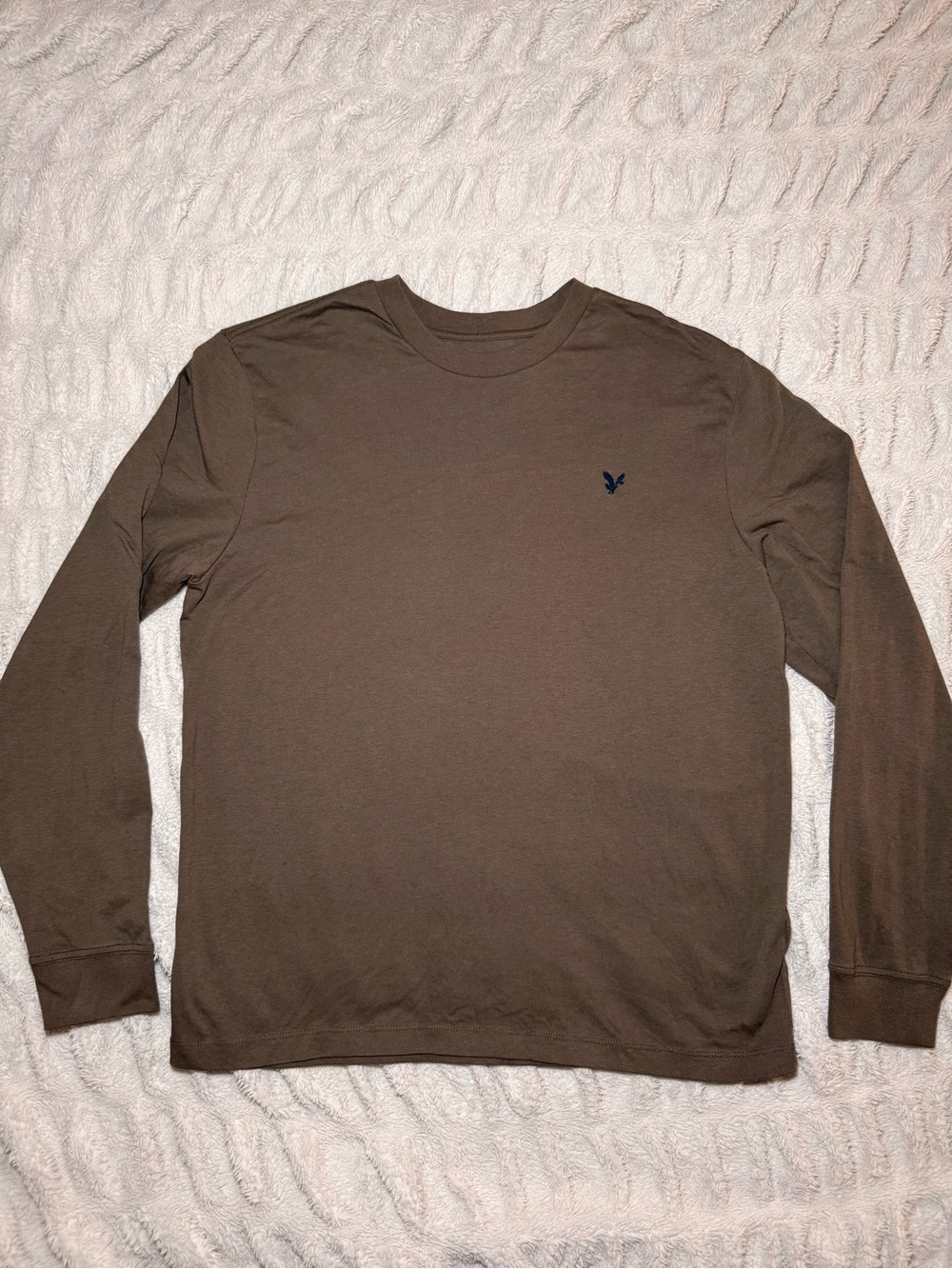 American Eagle Outfitters Brown Long Sleeve Crewneck Shirt size M